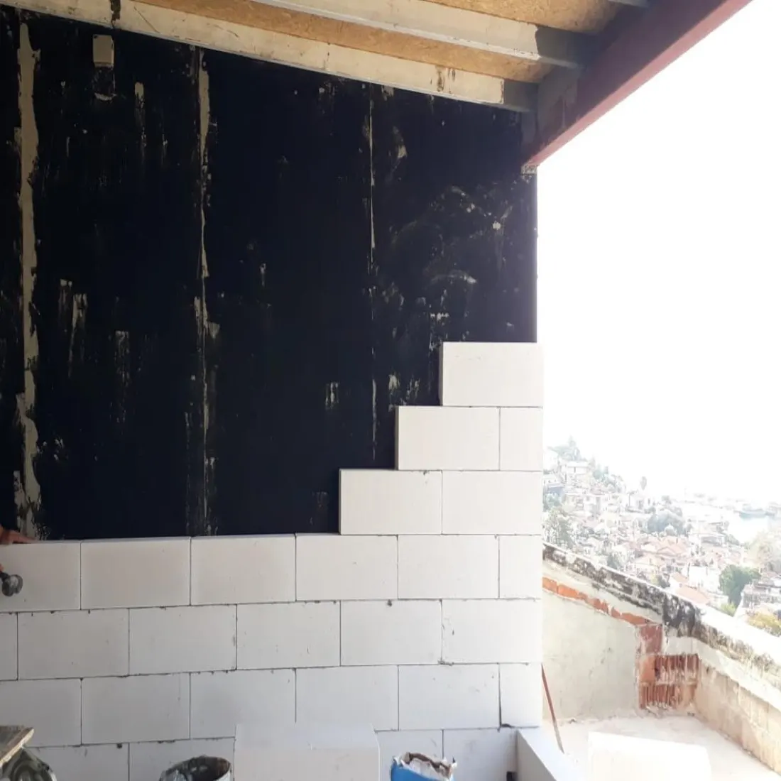 iki duvar arası ses izolasyonu izoguard keçe feltbi