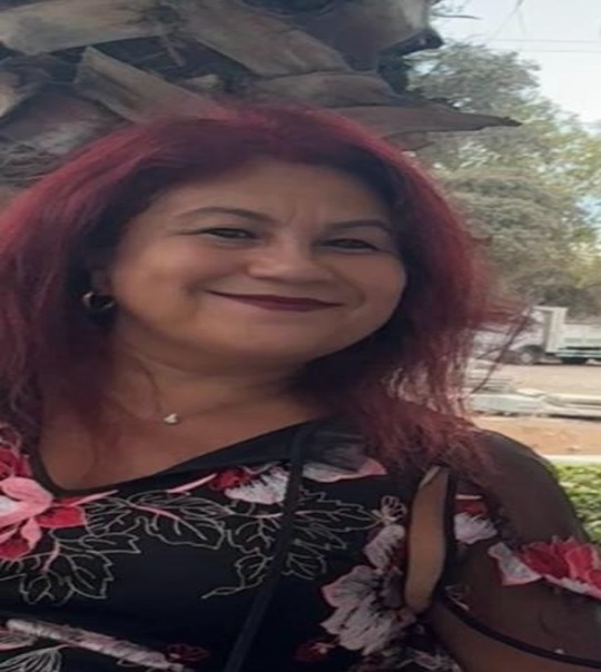 Diş Hekimi Banu BİÇER